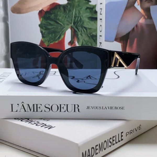 FENDI Fashion sunglasses 펜디 선글라스