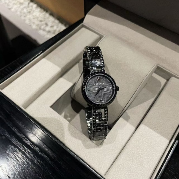 VERSACE V-code lady 36mm 베르사체 석영 모션 시계