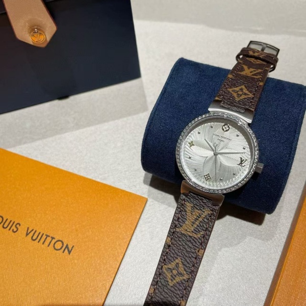LOUIS VUITTON TAMBOUR SLIM 34mm 루이비통 석영 모션 시계  남녀공용