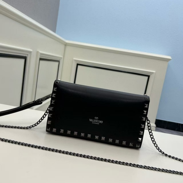 VALENTINO Rocksud 발렌티노 클러치백
