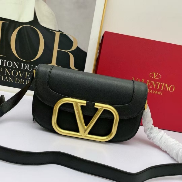VALENTINO Garavani MAXI 27CM 발렌티노 숄더백