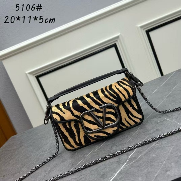 VALENTINO Garavani V Locò 5106#20CM 발렌티노 숄더백