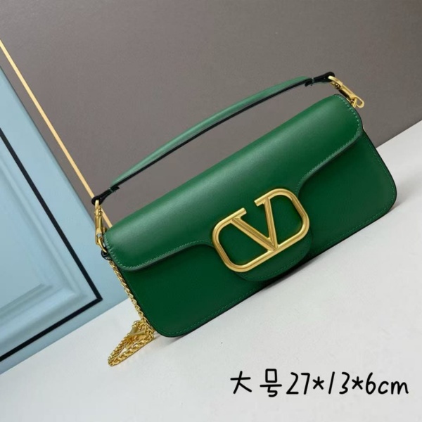VALENTINO Garavani Stud Sign 27CM 발렌티노 크로스백