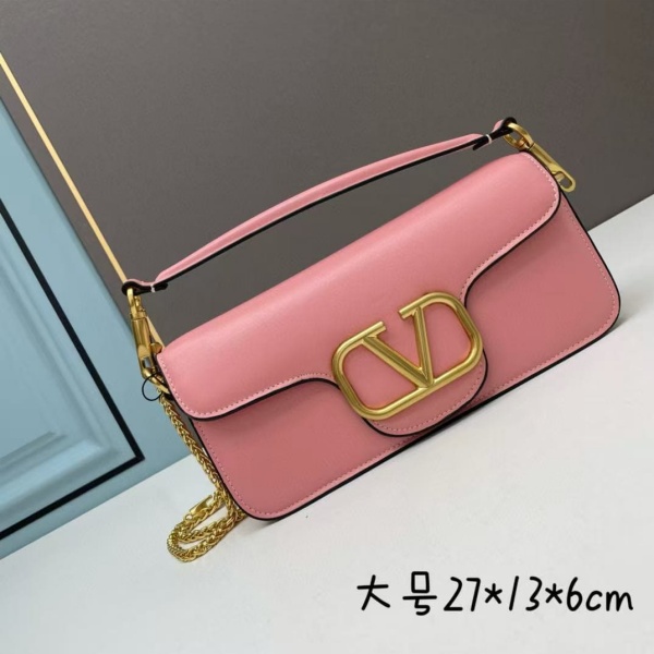 VALENTINO Garavani Stud Sign 27CM 발렌티노 크로스백