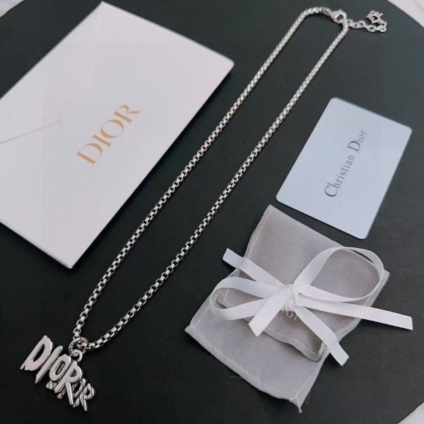 DIOR 디올 목걸이
