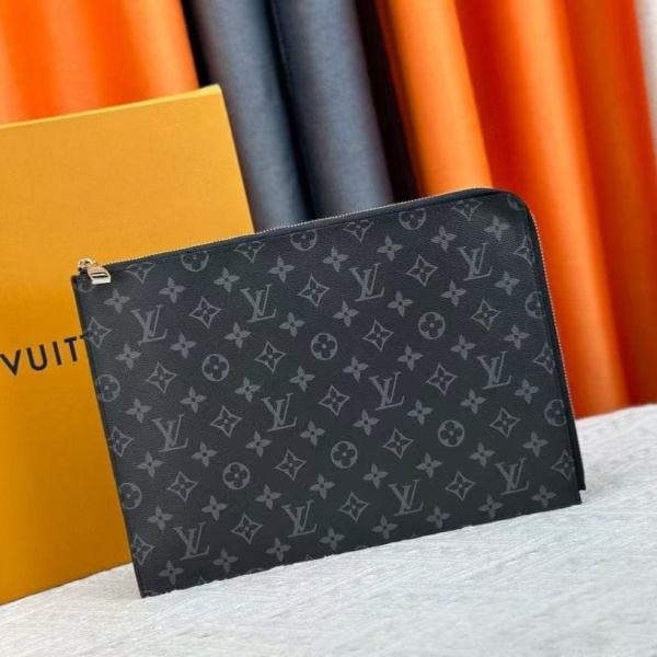 LOUIS VUITTON  M41594  루이비통  클러치백