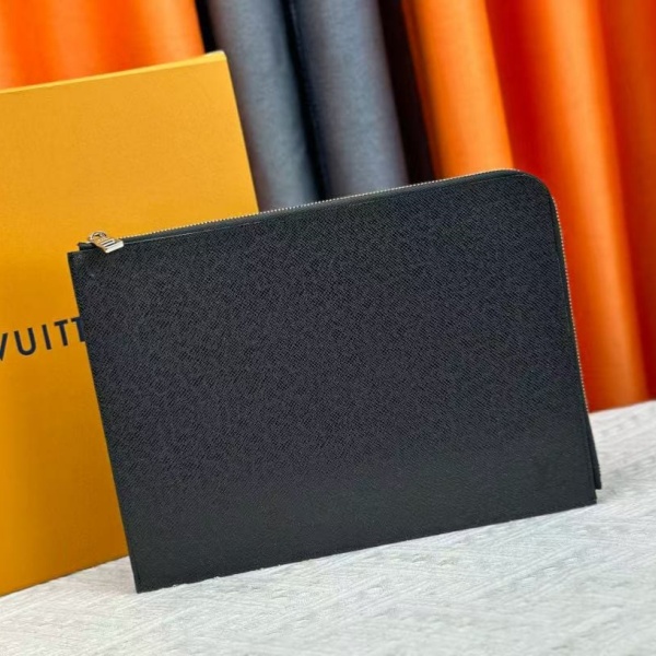 LOUIS VUITTON  M41594  루이비통  클러치백