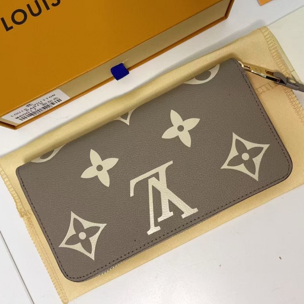 LOUIS VUITTON  M69794  루이비통 지갑