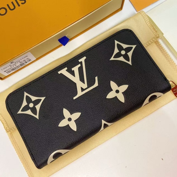 LOUIS VUITTON  M69794  루이비통 지갑