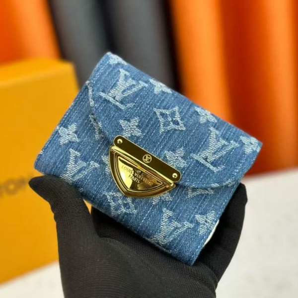 LOUIS VUITTON  M82599  루이비통 지갑