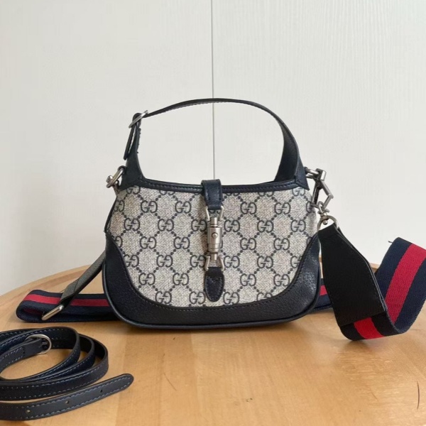 GUCCI  GG mini UN3AG 685127# 구찌 숄더백
