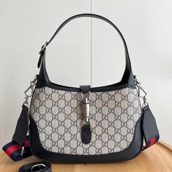 GUCCI  GG UN3AG 678843# 구찌 숄더백
