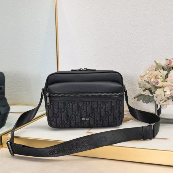 Dior rider2.0 1038 23CM 디올 숄더백