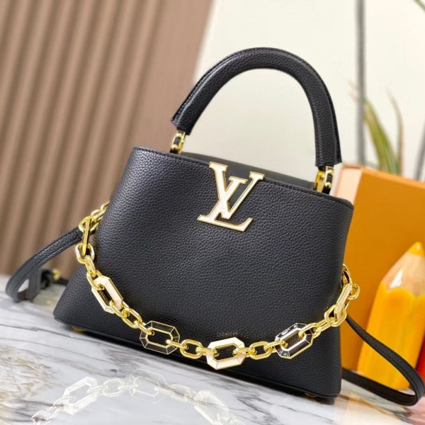 LOUIS VUITTON  Capucines M24684 27CM 루이비통 토트백