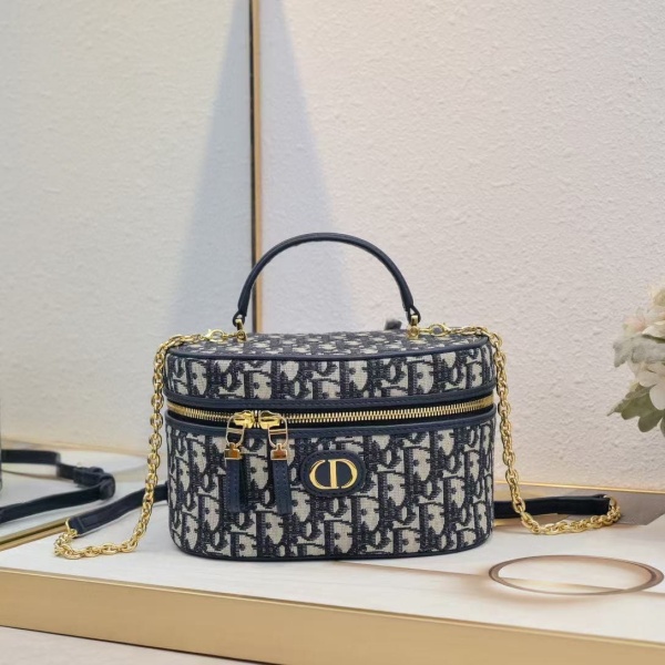 Dior 30 montaigne  vanity 7099# 20.5CM 디올 토트백