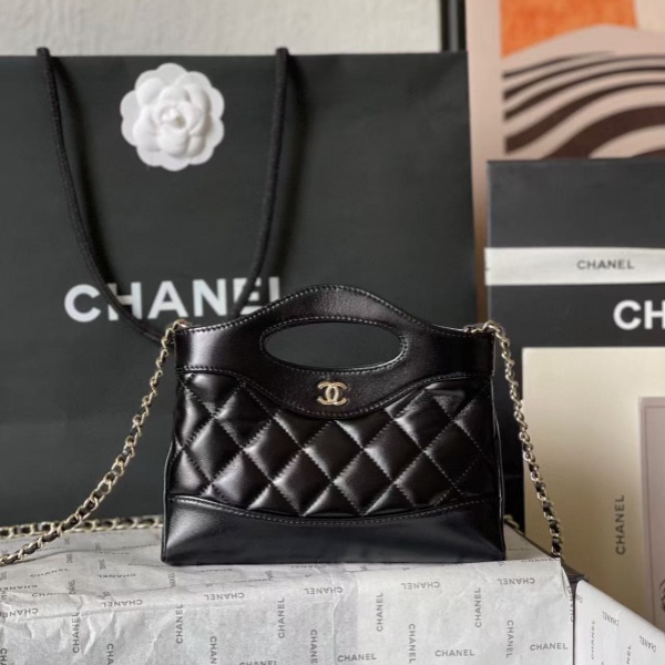 CHANEI 24C MINI AP3656 17.5CM  샤넬  숄더백