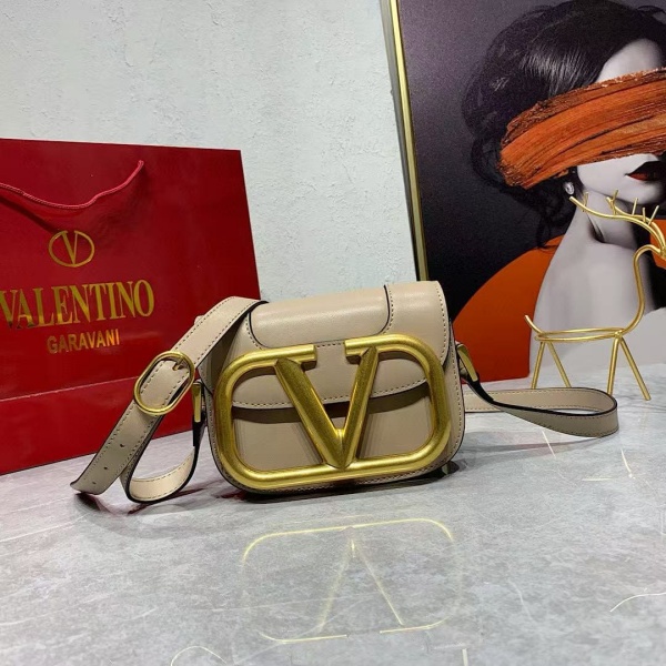 VALENTINO  Garavani MAXI 0021035#  18CM 발렌티노 숄더백