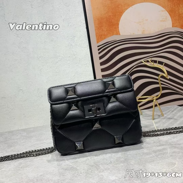 VALENTINO Garavani Roman Stud V009081# 19CM 발렌티노 숄더백