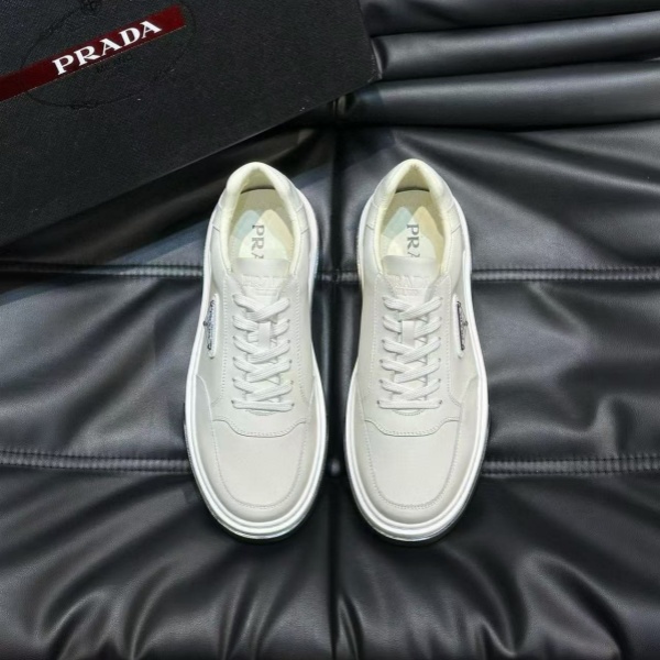PRADA  프라다  캐주얼 신발