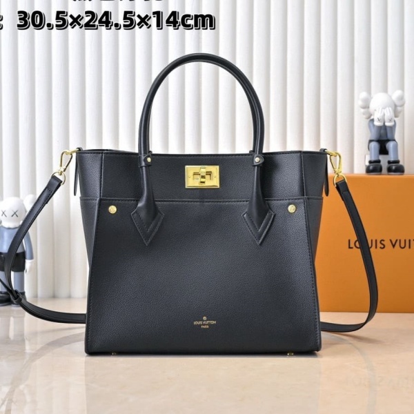 LOUIS VUITTON  On My Side  M53826 30.5CM 루이비통 토트백