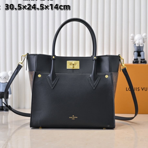 LOUIS VUITTON  On My Side  M53824 30.5CM 루이비통 토트백