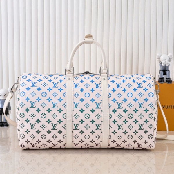 LOUIS VUITTON  M13915  루이비통 클러치백