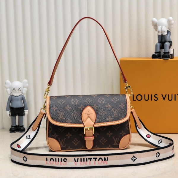 LOUIS VUITTON  Diane  M45985  루이비통  크로스백