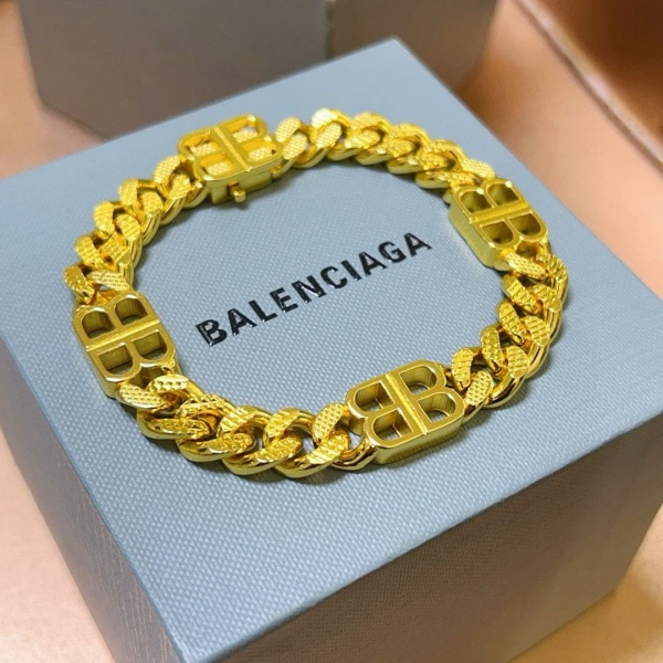 BALENCIAGA   발렌시아가  팔찌