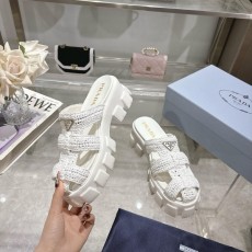 PRADA   프라다   슬리퍼