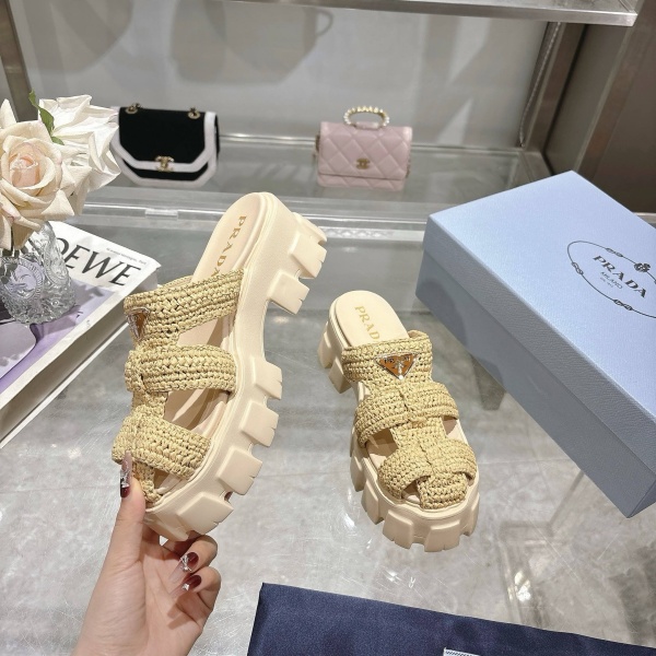PRADA   프라다   슬리퍼