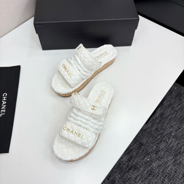 CHANEL  샤넬   슬리퍼
