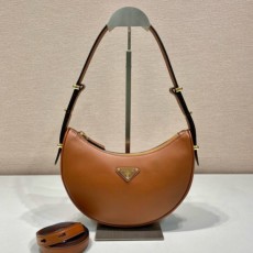 PRADA  Moon 1BC194  22.5CM  프라다  크로스백
