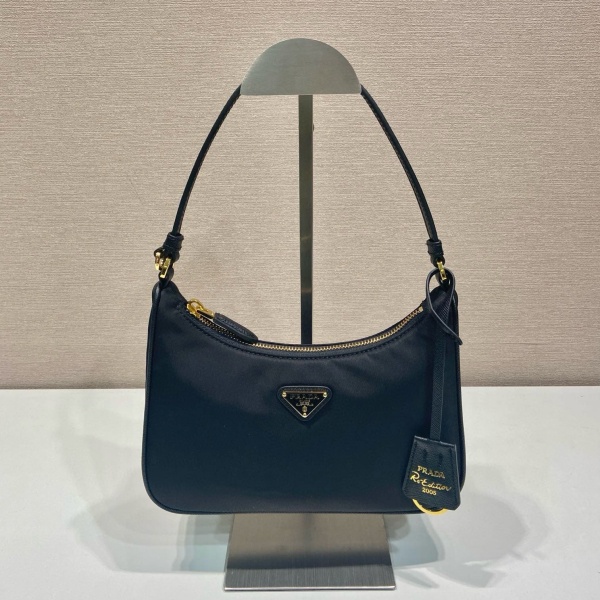 PRADA   nylon HObo 1N204M   프라다   크로스백