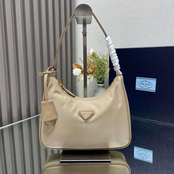 PRADA   nylon HObo 1BH204   프라다   크로스백