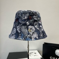DIOR  디올   사파리 모자