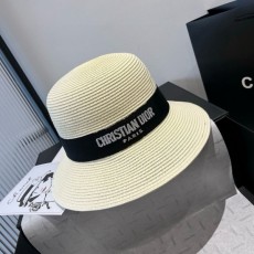 DIOR  디올  사파리 모자