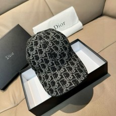 DIOR   디올   볼캡 모자