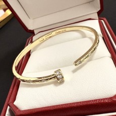 CARTIER  까르띠에  귀걸이