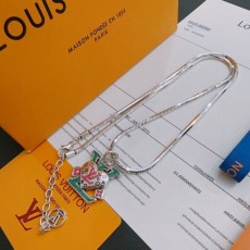 LOUIS VUITTON  루이비통 목걸이