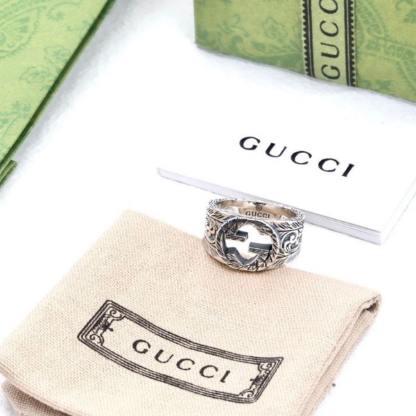 GUCCI  구찌  반지