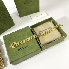 GUCCI  구찌  팔찌