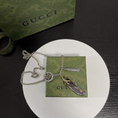 GUCCI  구찌  목걸이