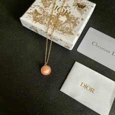 DIOR 디올  목걸이