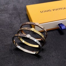LOUIS VUITTON  루이비통  팔찌